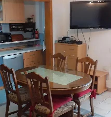 Leti * Kaštela