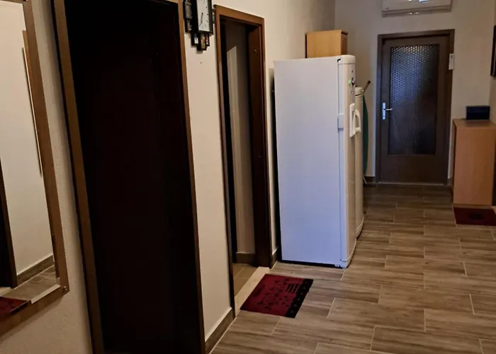 Apartment Leti Kaštela